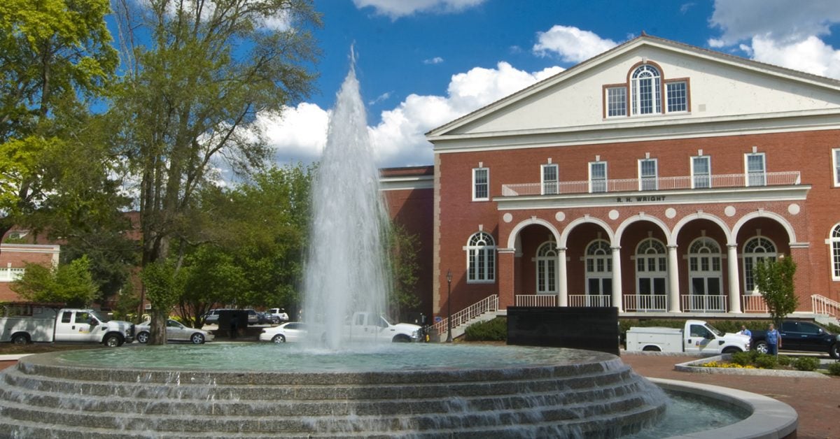 Connect | Undergraduate Admissions | ECU